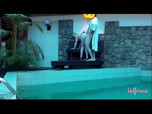 ❤️ Baas noeget faam nei it swimbad, mar koe net wjerstean in hot Kwaliteitsseks by wy ❌️❤